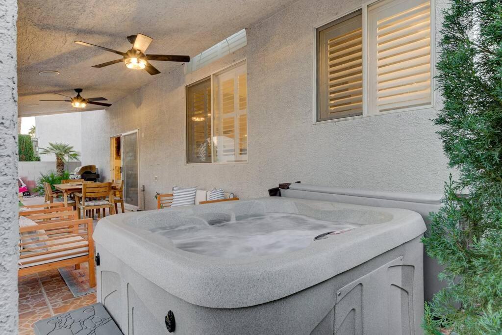 Villa Beautiful 5Br W/King Beds, Pool & Hot Tub, Games Las Vegas Esterno foto